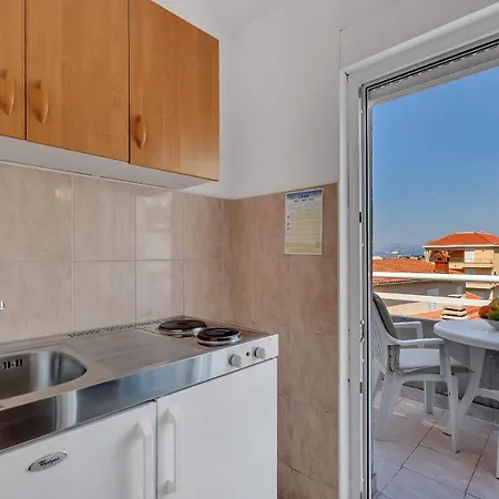 Residence Apartments *