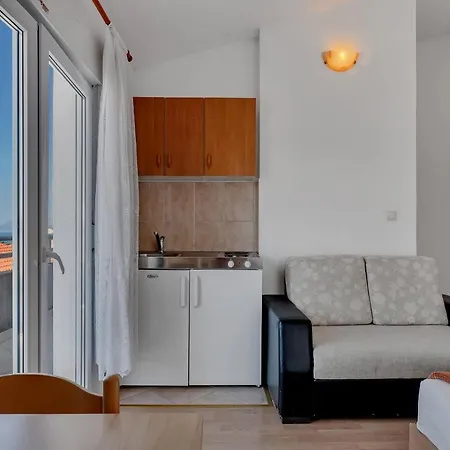 Residence Apartments 公寓 *