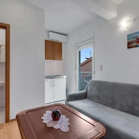 公寓 Residence Apartments *