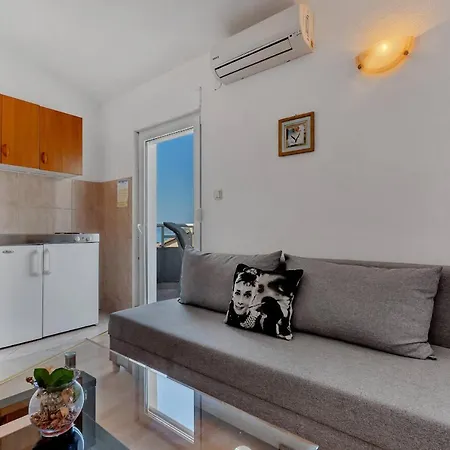 公寓 Residence Apartments *